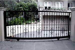 Here’s Why You Should Leave the Automatic Gate Repairs to Professionals